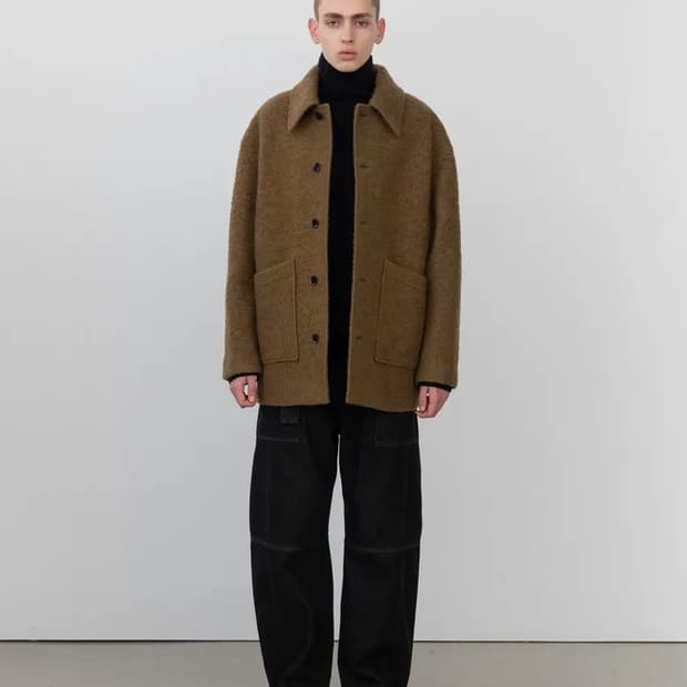 인사일런스 부클 하프 코트