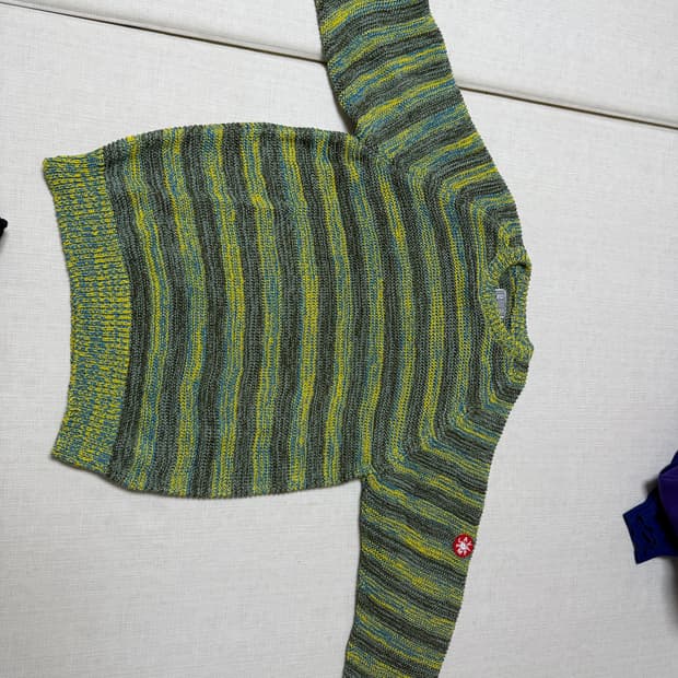 카브엠트(Cav Empt) 니트