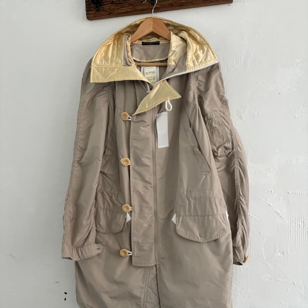 Sacai 사카이 밀리터리 베이지 실크 혼방 코트