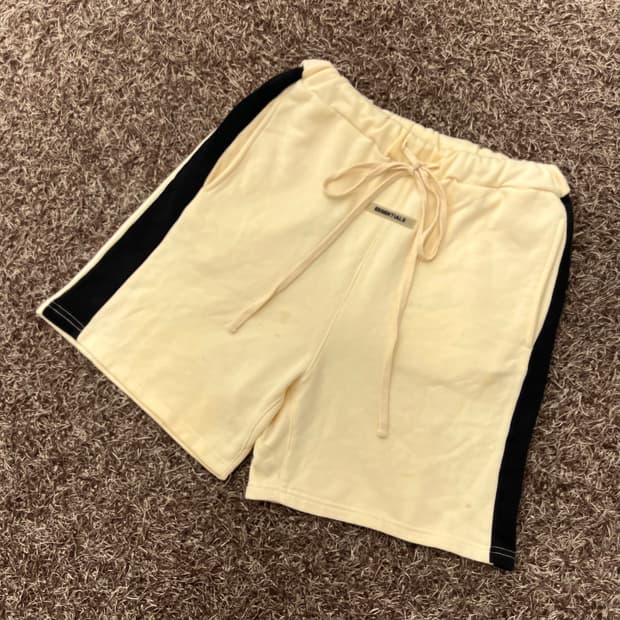 XL 피어오브갓 에센셜 스웻 쇼츠 반바지
