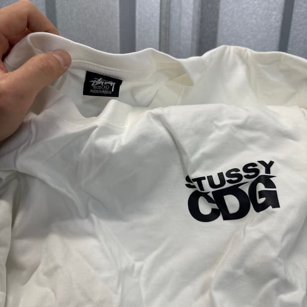 스투시 CDG 반팔티셔츠