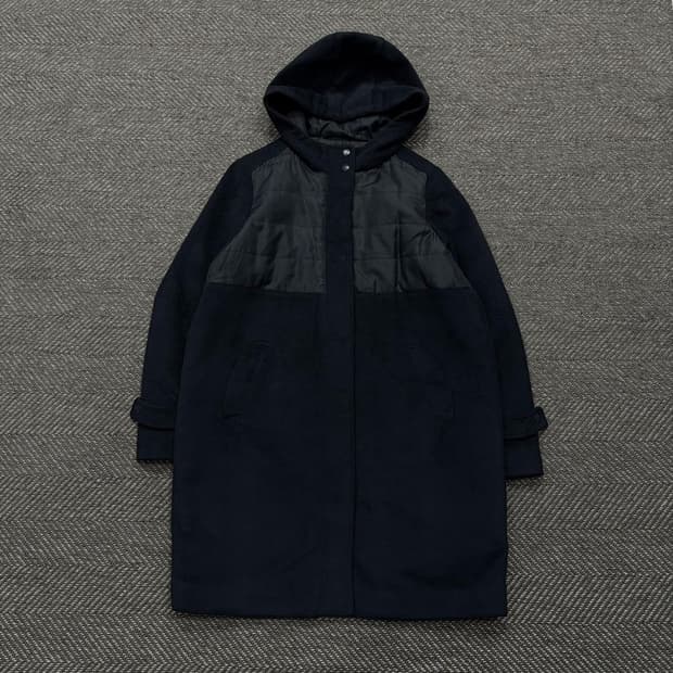 earth music&ecology 배색 패딩 후드코트v0433