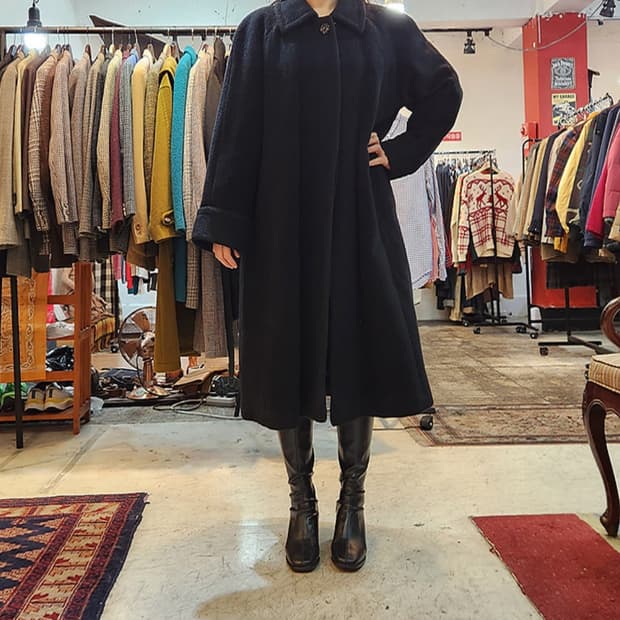 일본판 A compagno 도톰한 알파카 오버핏 블랙 롱 코트