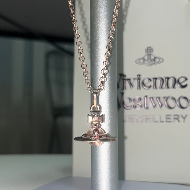 비비안웨스트우드 뉴 쁘띠 orb 목걸이 로즈골드