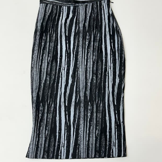 Vivienne Westwood 비비안 웨스트우드 타이트 스커트