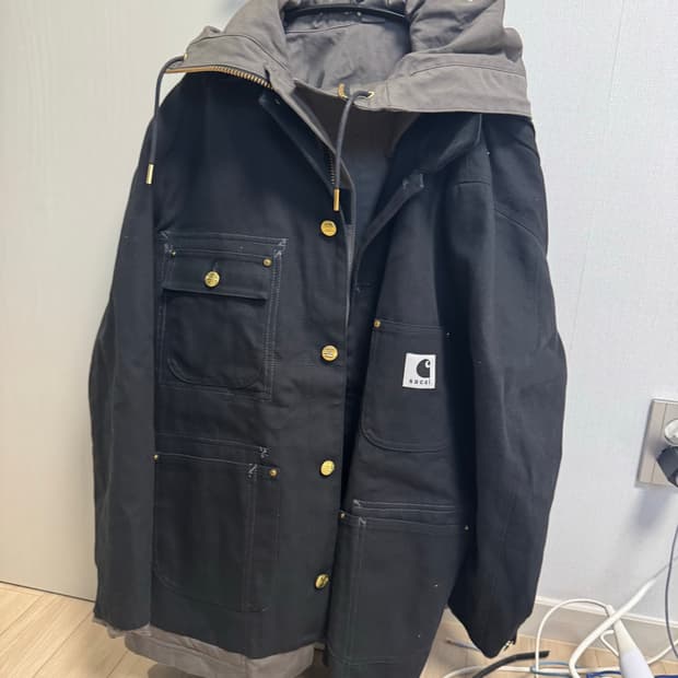 칼하트 사카이 리버시블 덕 코트 2사이즈