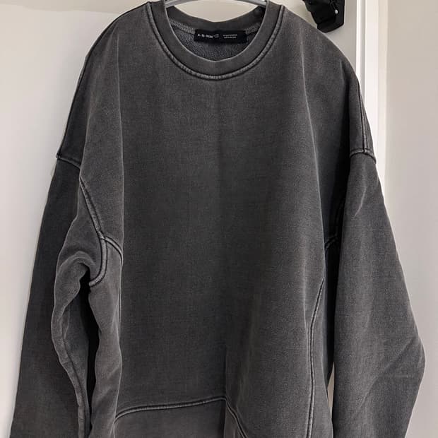 어텐션로우 헤비 피그먼트 맨투맨 차콜