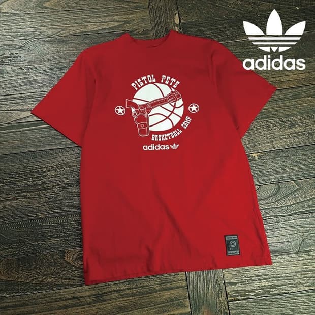 [아디다스] 그래픽 프린팅 반팔티 레드 M20173