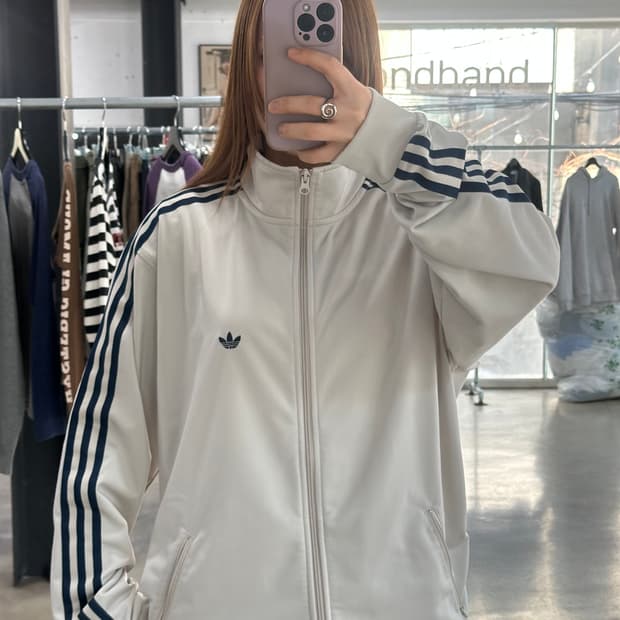 아디다스 베켄바우어 투웨이 트랙탑 져지 베이지네이비 