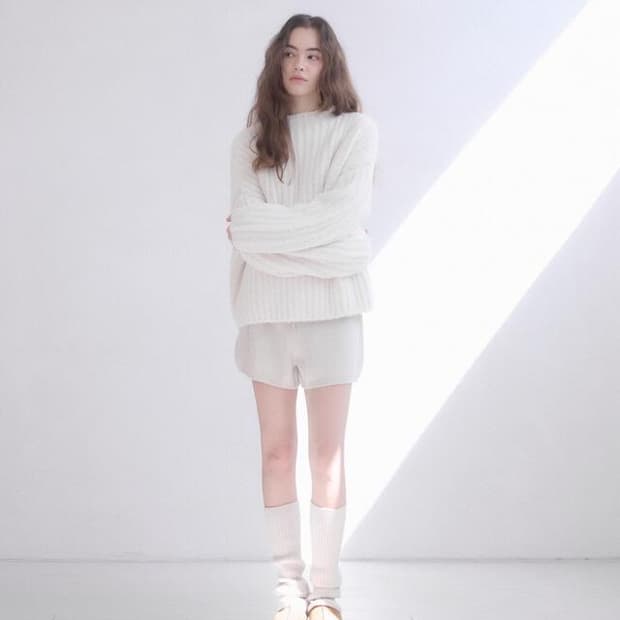 윤슬샵 니트 새상품 급처