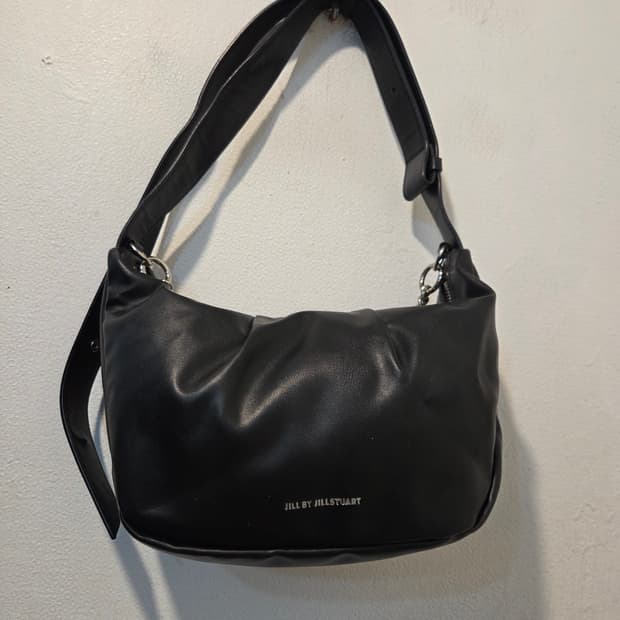 질바이질스튜어트 숄더백 