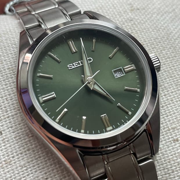 세이코 SUR533P1 그린 다이얼 시계