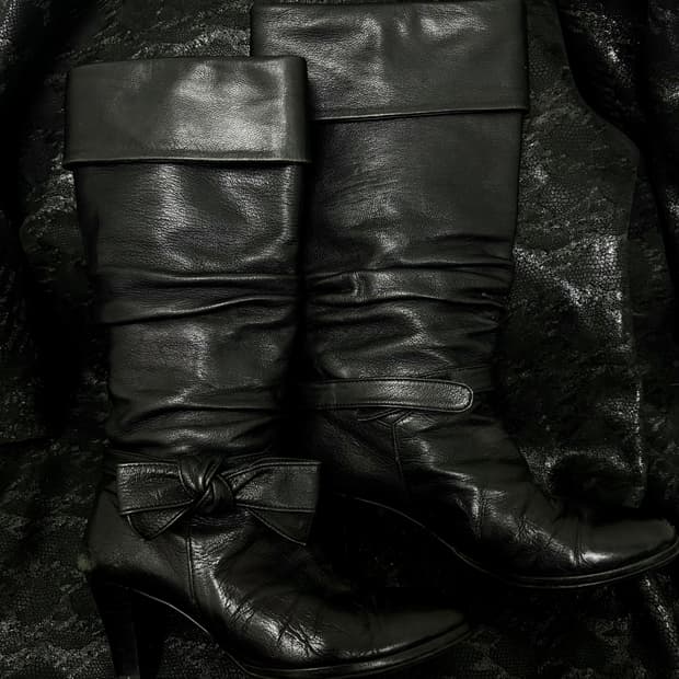 “Vintage”Y2K Design Ribbon Detail Black 