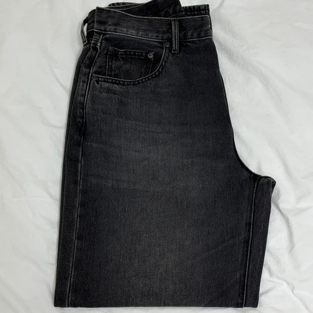 (70%할인)유니클로 배기진 다크그레이