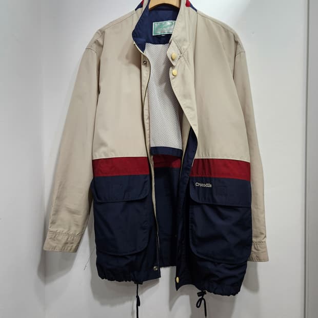 크로커다일 배색 바람막이 점퍼 100