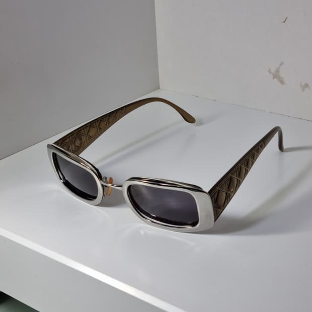 디올 빈티지 선글라스