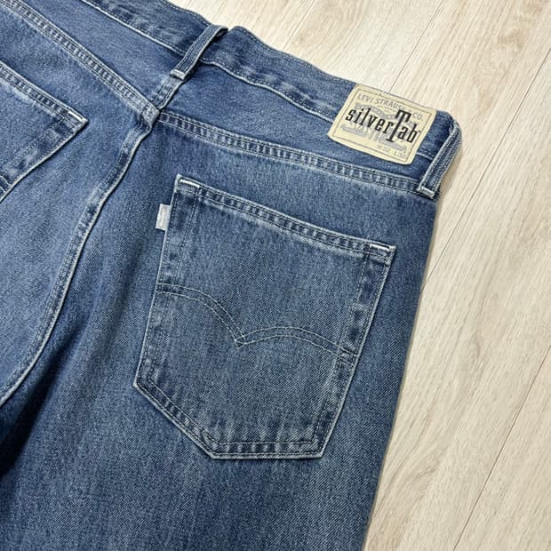 리바이스 빈티지 실버탭 루즈핏 32인치