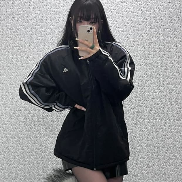 아디다스 올드스쿨 레트로 트리플 삼선 바람막이 자켓 100 C10049