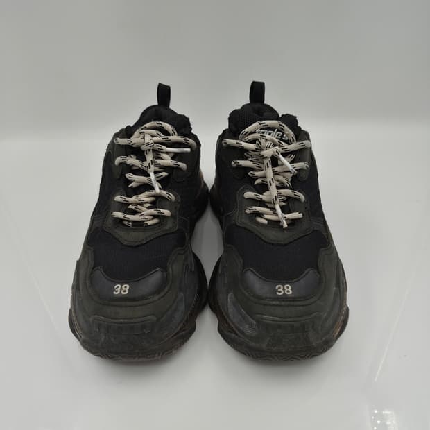 발렌시아가 트리플S 스니커즈 더티블랙 클리어솔