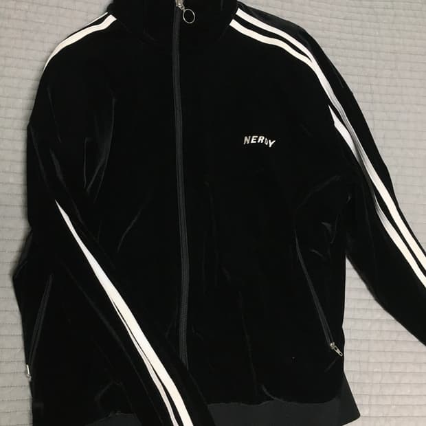 널디 벨벳 트레이닝 져지 블랙 S