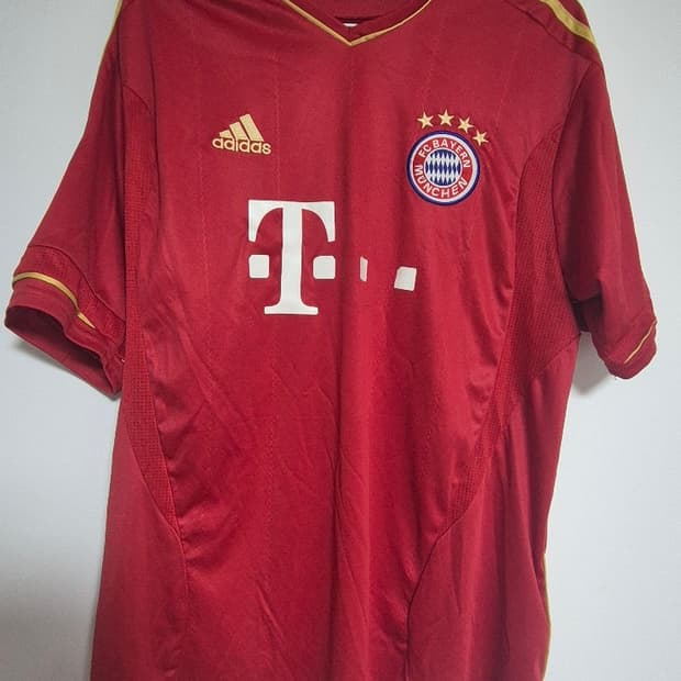 뮌헨 뮐러 축구 유니폼
