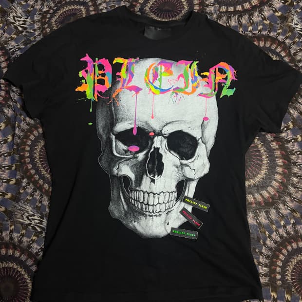 필립플레인 해골 페인팅 반팔 티셔츠