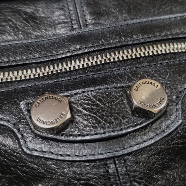 [OS] 발렌시아가 디스트레스드 르카골 XS 플랩백