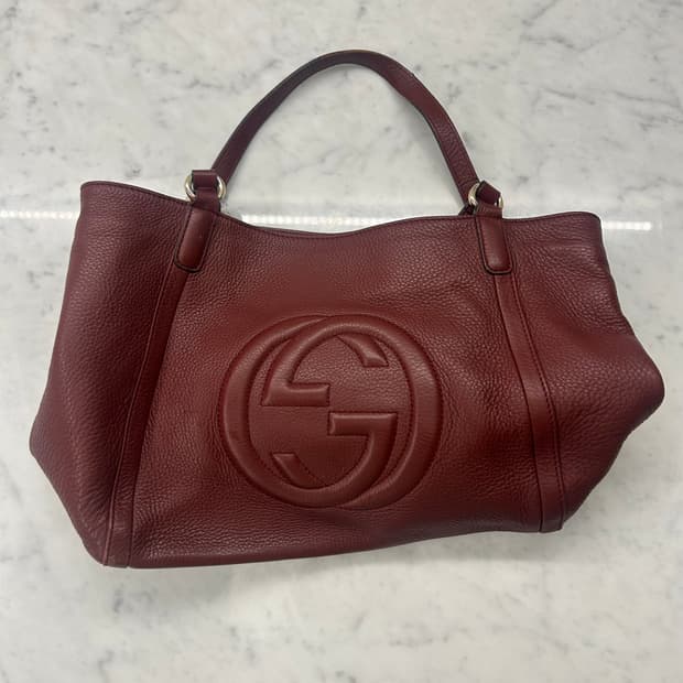 구찌 쇼퍼백 버건디 GG 로고 가죽 토트백