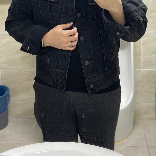 rrl 트러커 흑청 m사이즈 팝니다