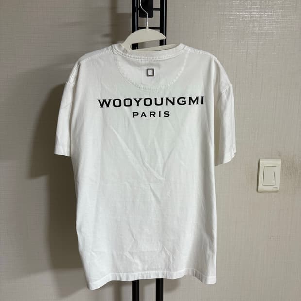 우영미 백로고 반팔티 화이트