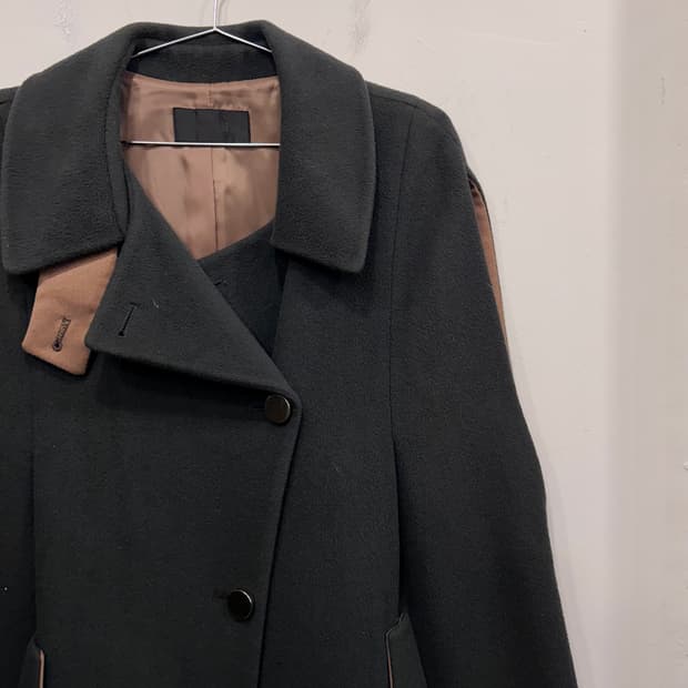 시스템 앙고라케시미어 더블버튼 케이프 베스트