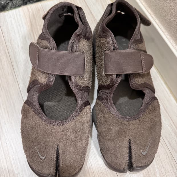 나이키 에어리프트 스웨이드 250