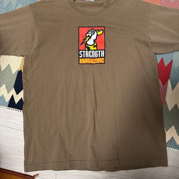 90s 빈티지 strength magazine 티셔츠 XL