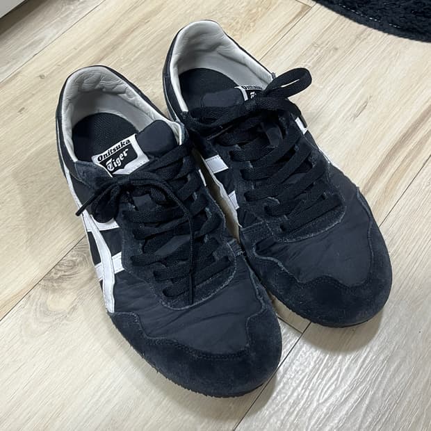 오니츠카 타이거 세라노 블랙 250