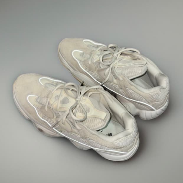 아디다스 이지 부스트 500 본 화이트 (285)