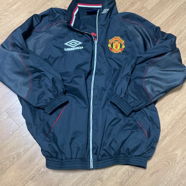[L] 맨체스터유나이티드 맨유 트레블 엄브로 자켓