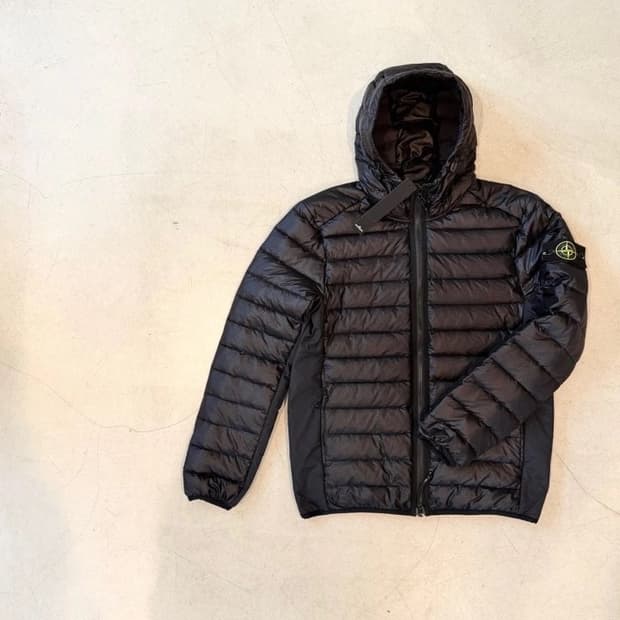 스톤 아일랜드 패딩