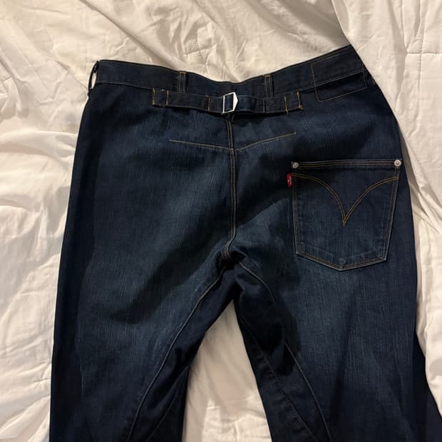 리바이스 엔지니어드 신치백 W31