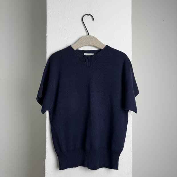 HYKE Navy Silk & Cotton knit T-shirt