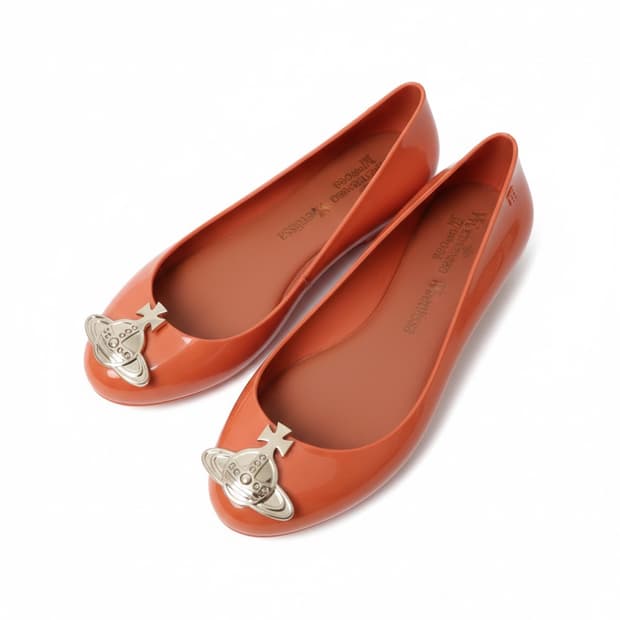 비비안 웨스트우드 orb 멜리사 스페이스 러브 230