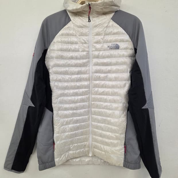 노스페이스 Summit 경량 구스다운 패딩 100