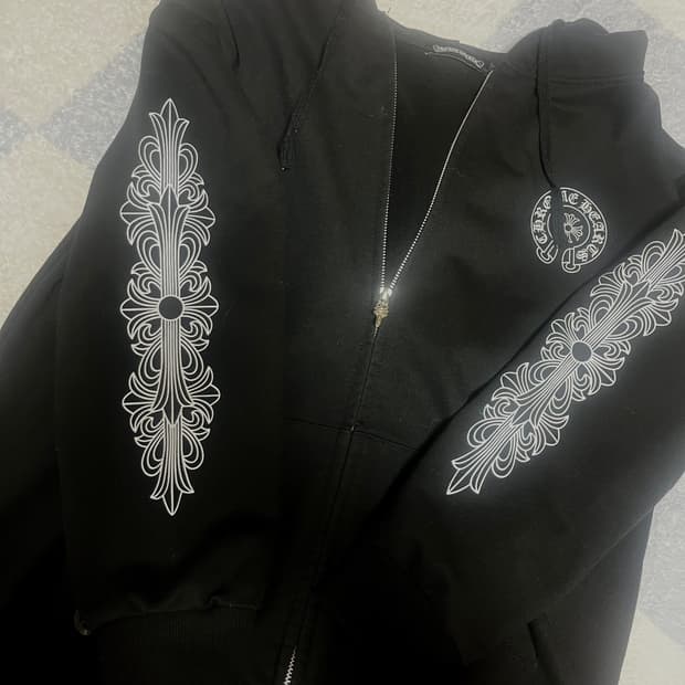 크롬하츠 홀스슈 플로랄 헤비웨이트 집업 후드 블랙