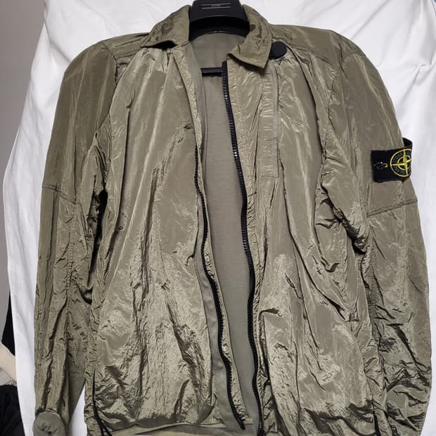 스톤아일랜드 나일론 셔츠자켓