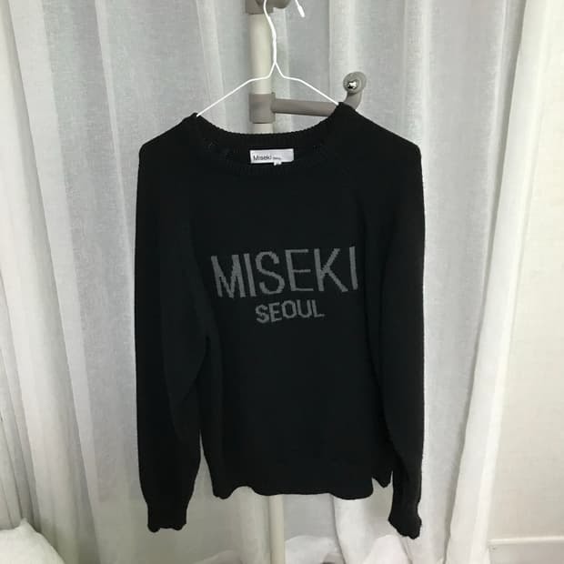 미세키 서울 블랙 니트 