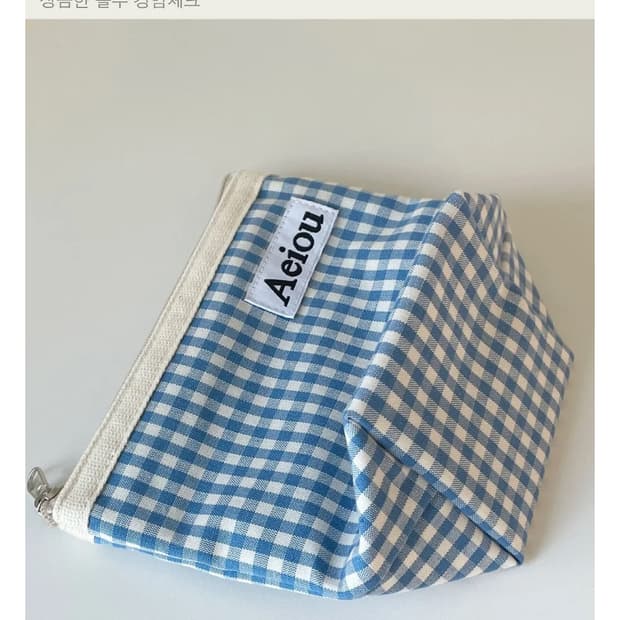 (새상품)Aeiou Basic Pouch블루캔디체크M
