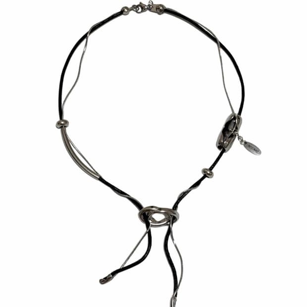 MOEBIUS NECKLACE