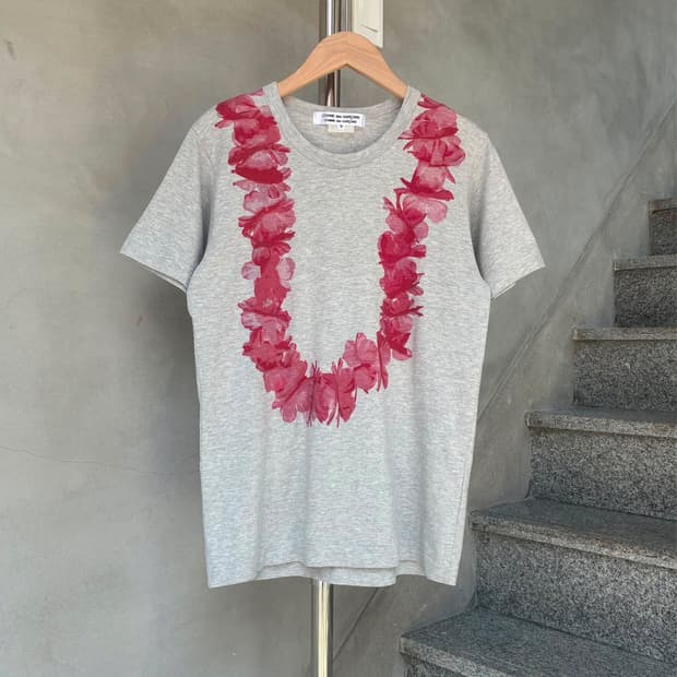 COMME des GARCONS