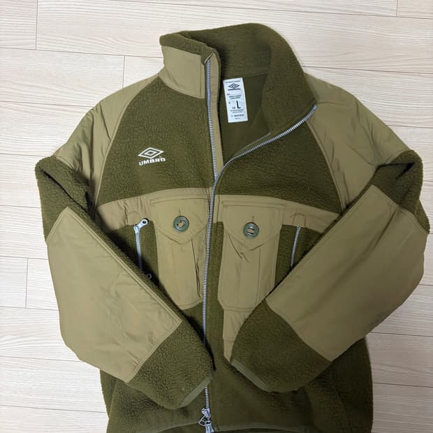 스펙테이터 엄브로 콜라보 플리스