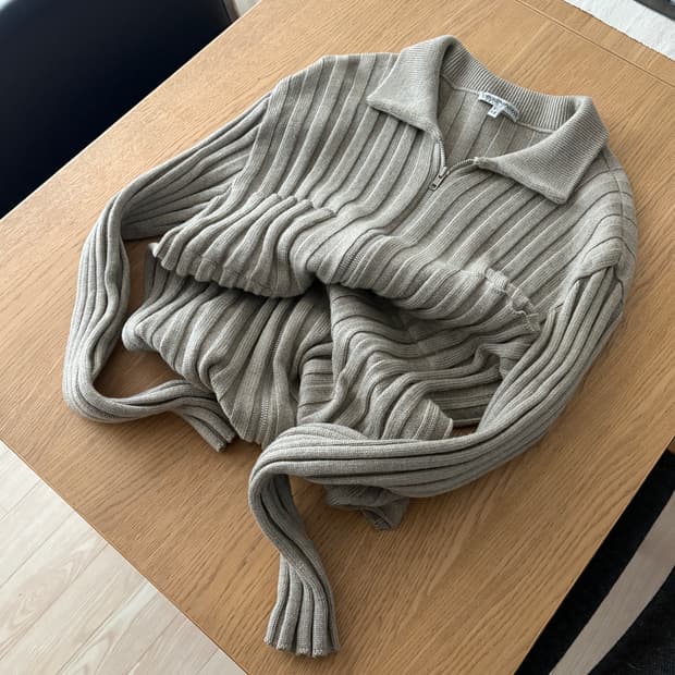  ▫️Emporio Armani Knit Jacket