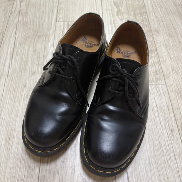 닥터마틴 1461 3홀 스무스 270